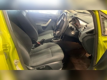 Used Ford Fiesta 2009 for sale - 77031118: Photo