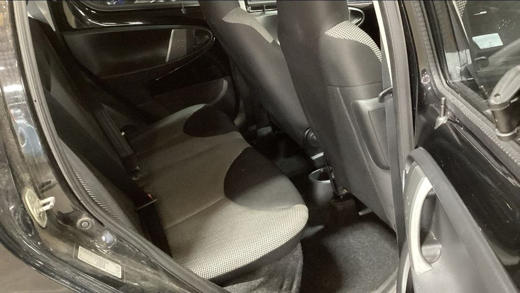 Used Toyota AYGO 2014 for sale - 78128884: Photo 14