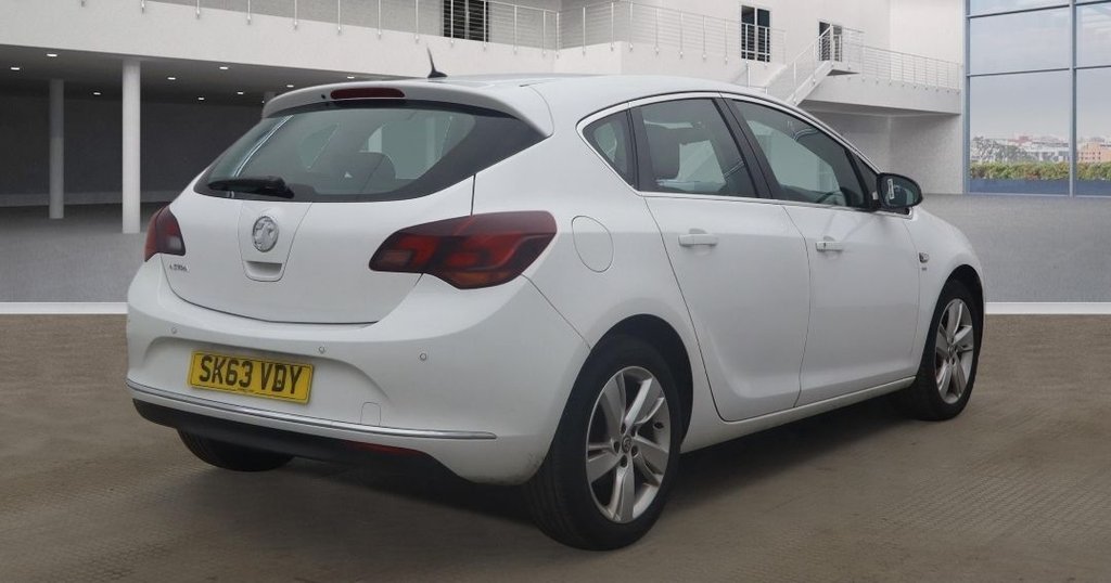 Used Vauxhall Astra 2013 for sale - 78049586: Photo 8