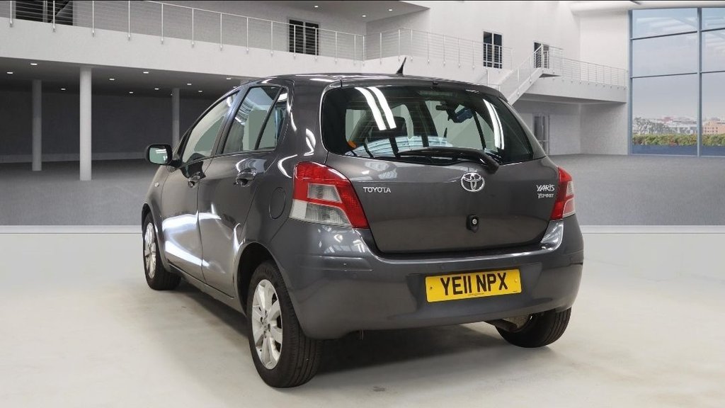 Used Toyota Yaris 2011 for sale - 77941669: Photo 7