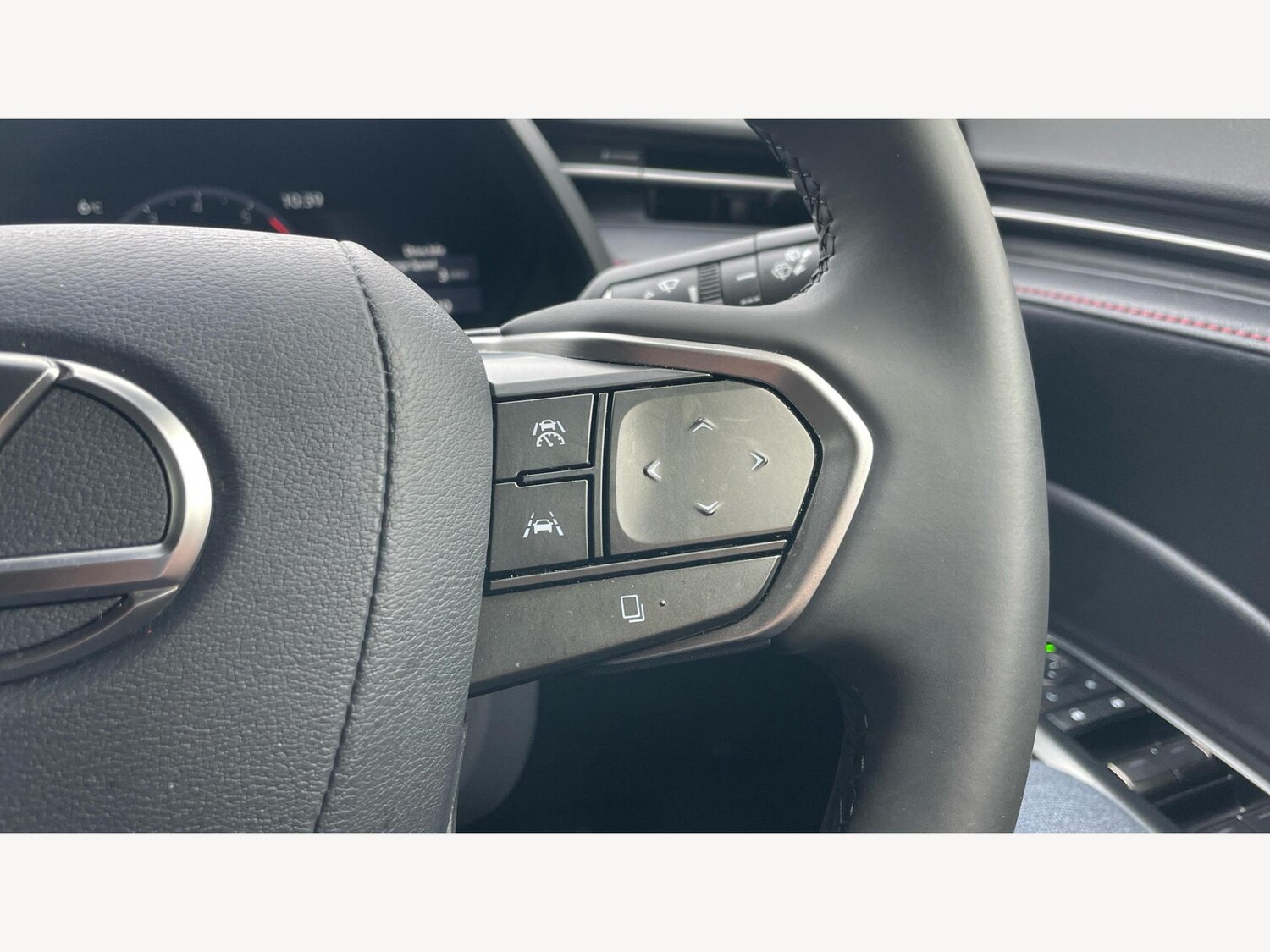 Used Lexus LBX 2024 for sale - 77331238: Photo 23