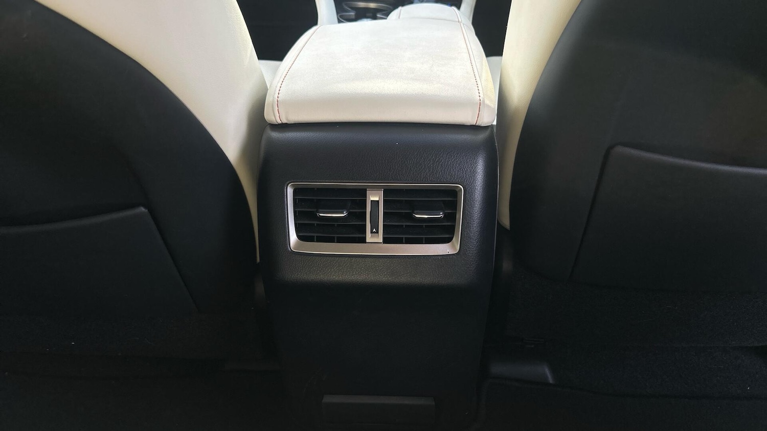 Used Lexus RX 2022 for sale - 76561943: Photo 45