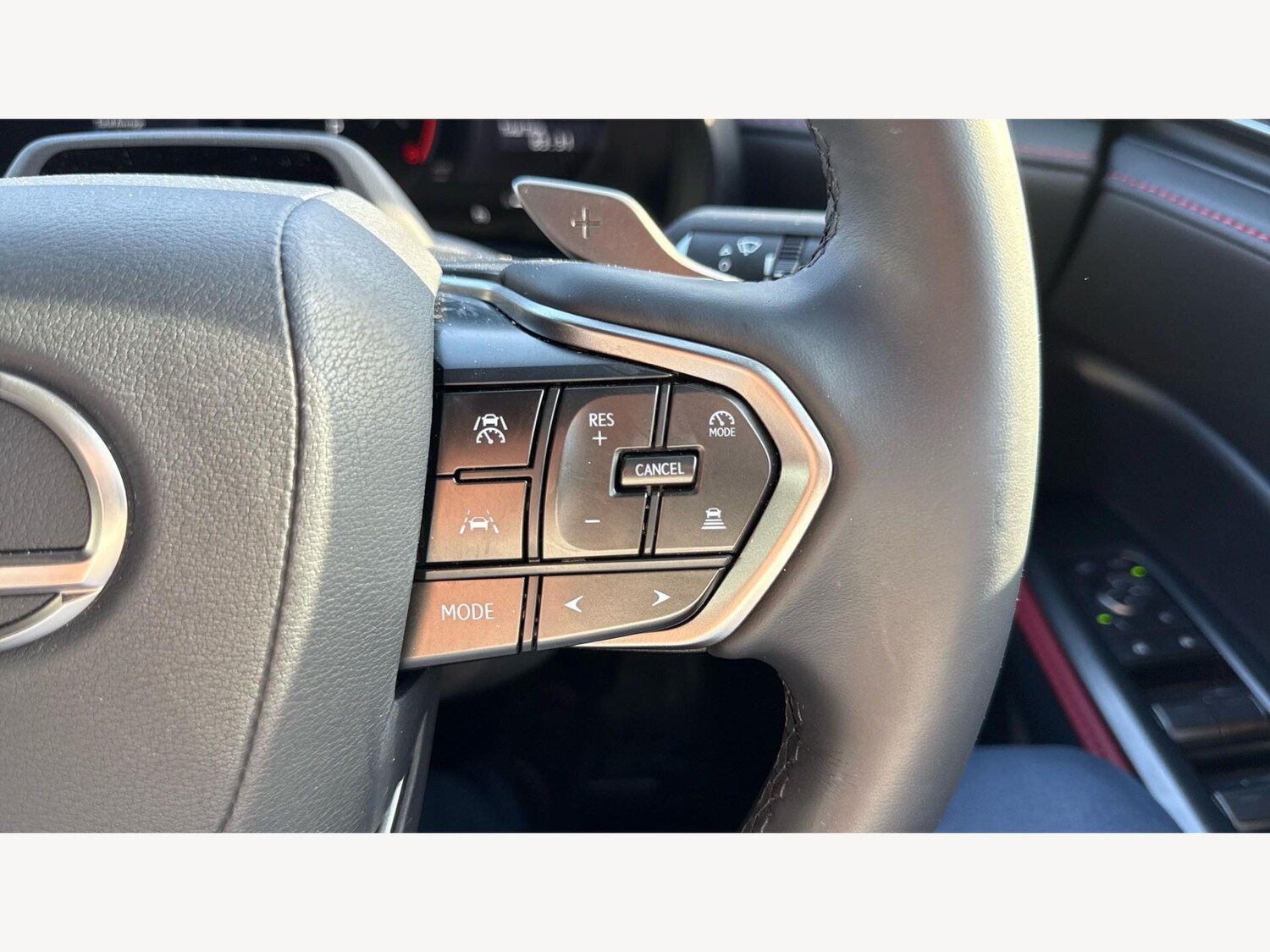 Used Lexus LBX 2025 for sale - 77683483: Photo 31