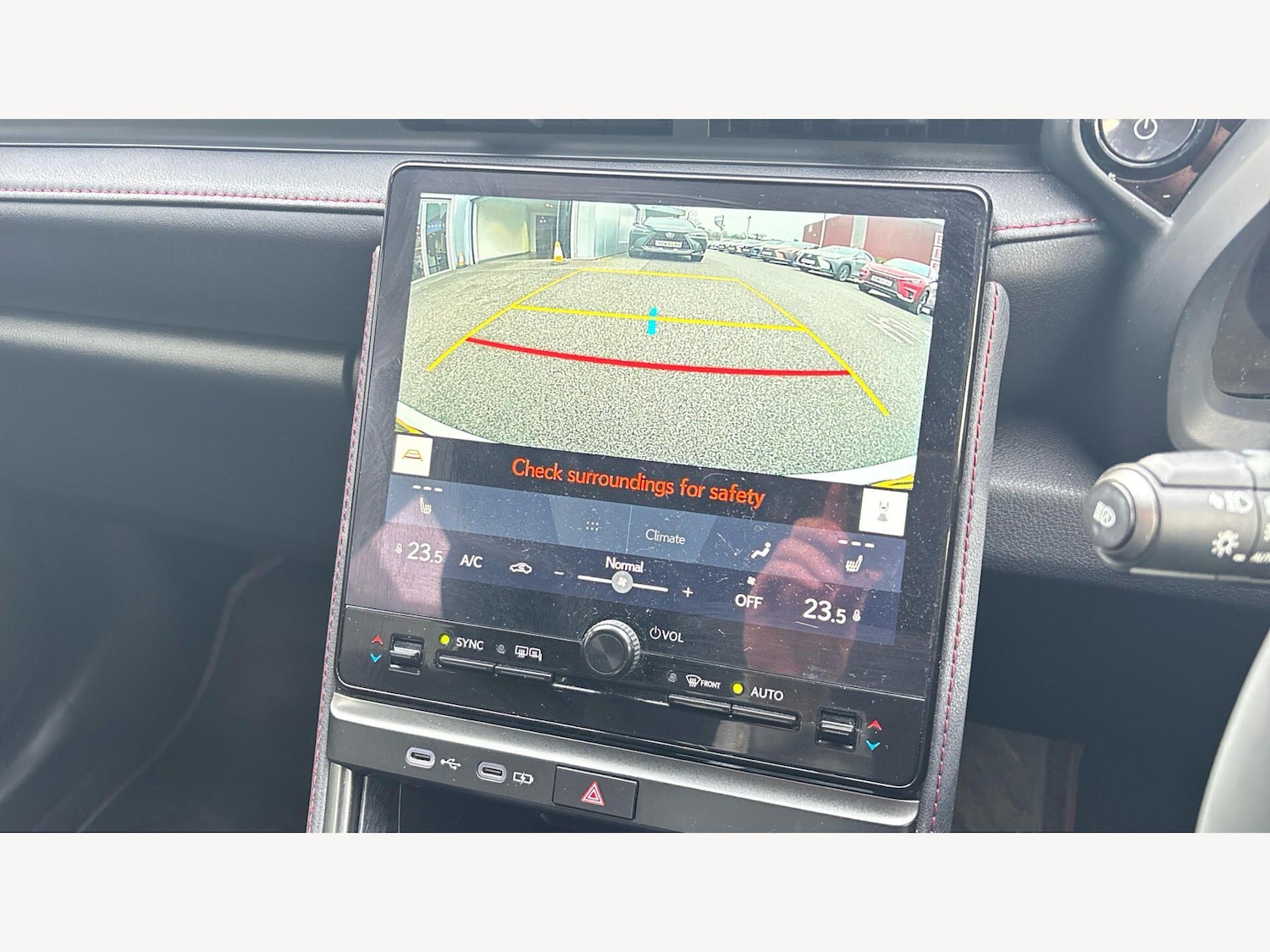 Used Lexus LBX 2024 for sale - 77882225: Photo 26