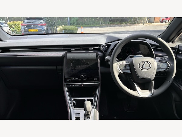 Used Lexus LBX 2024 for sale - 75789527: Photo 9