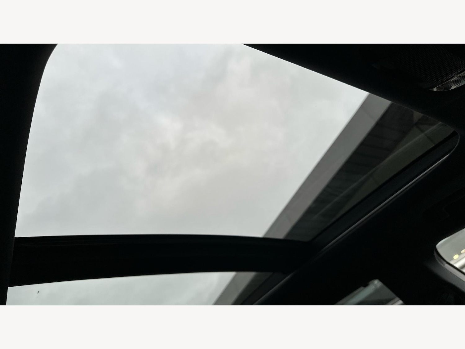 Used Lexus RX 2023 for sale - 76926038: Photo 23