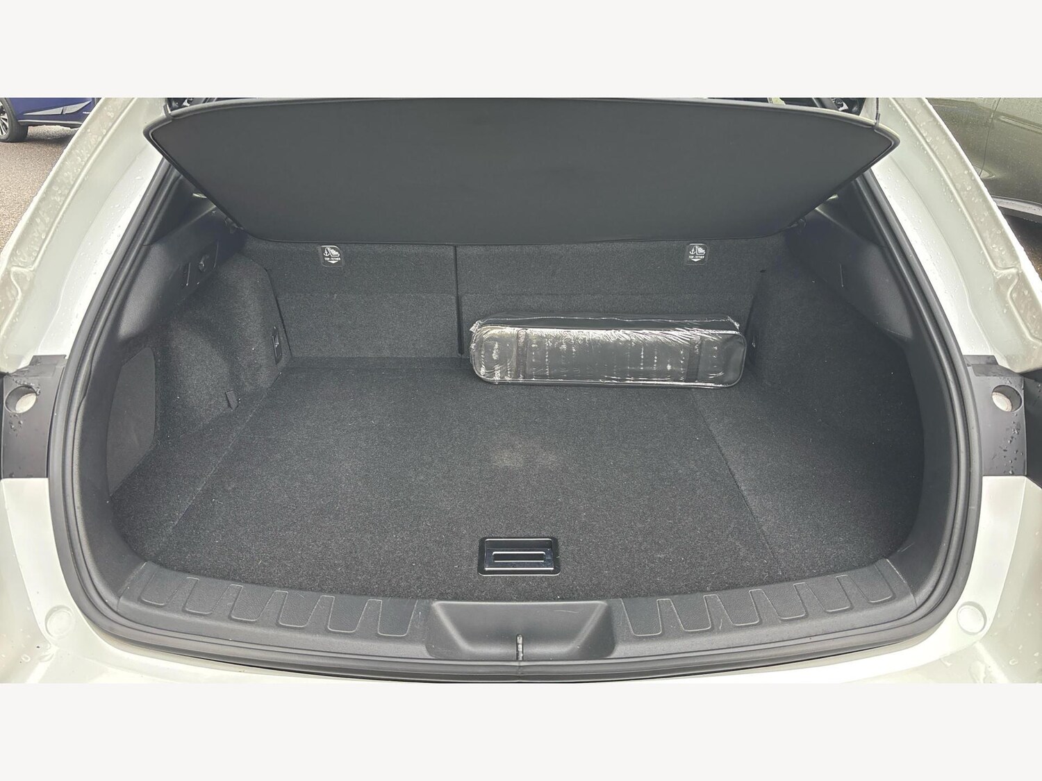 Used Lexus UX 2019 for sale - 77549892: Photo 17