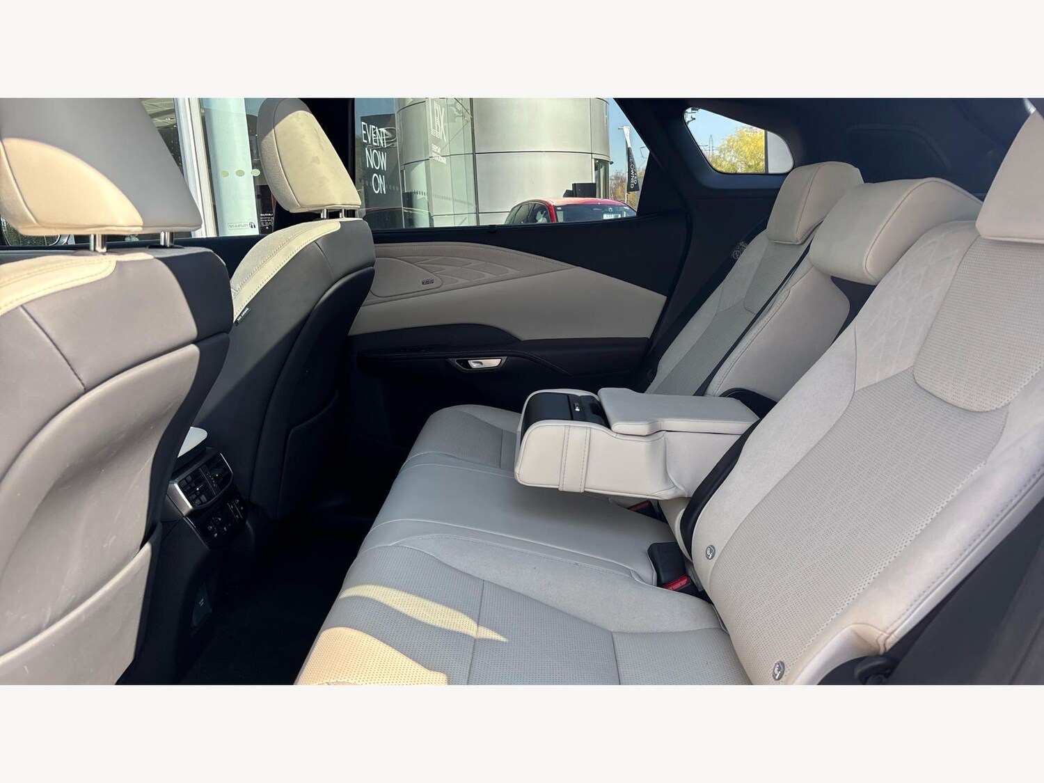 Used Lexus RX for sale - 77969974: Photo 16