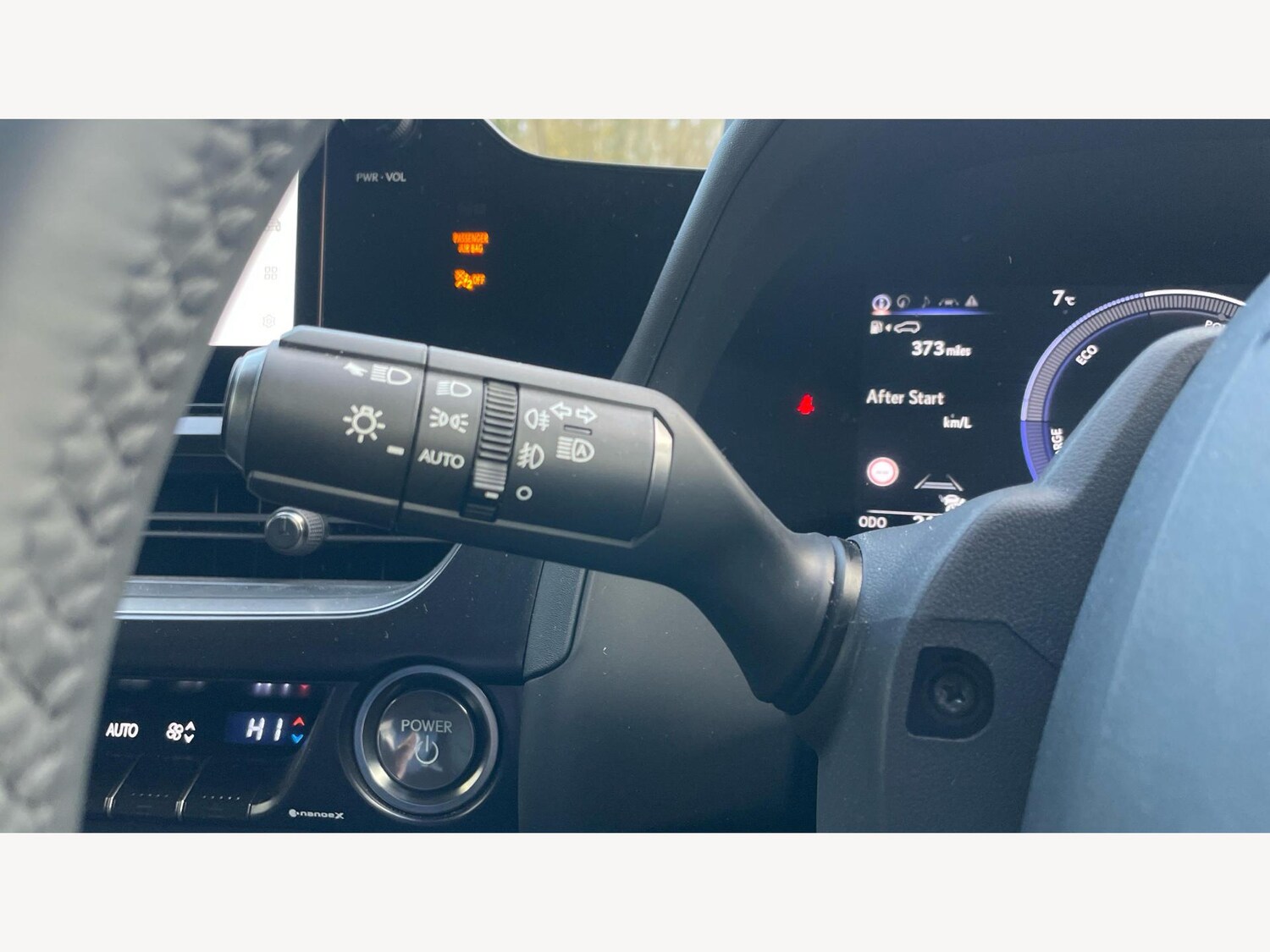 Used Lexus UX 2024 for sale - 76370526: Photo 25