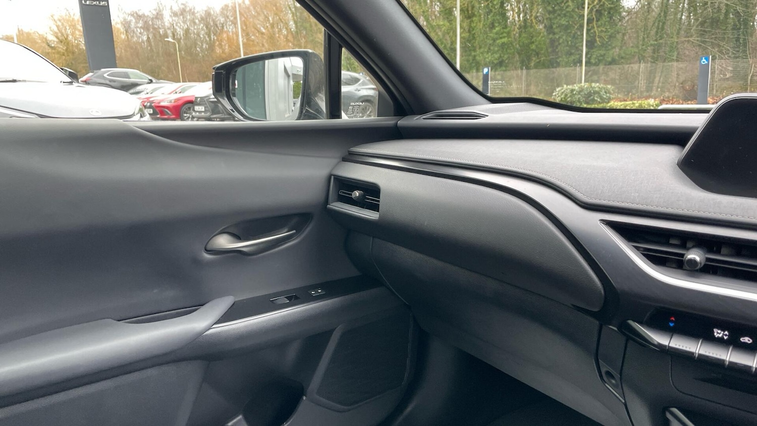 Used Lexus UX 2021 for sale - 77109149: Photo 44