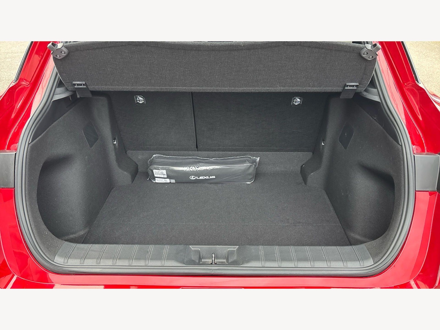 Used Lexus LBX 2024 for sale - 77939686: Photo 17