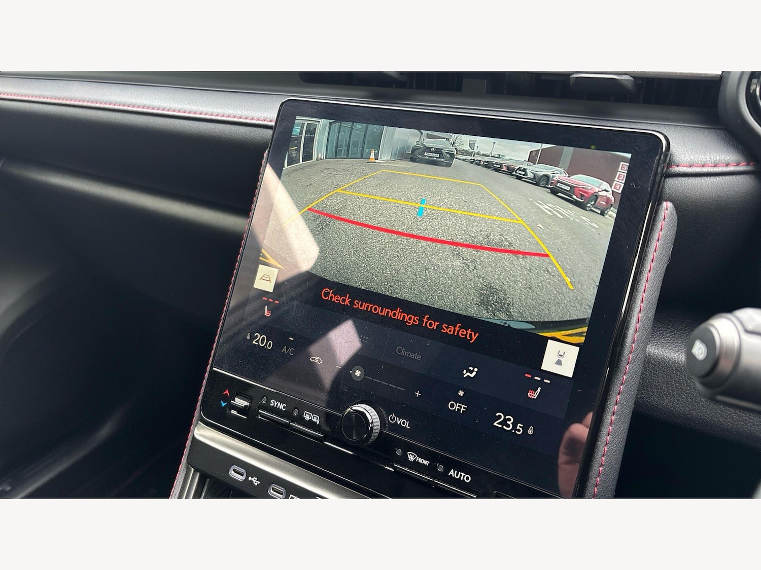 Used Lexus LBX 2025 for sale - 77882181: Photo 26