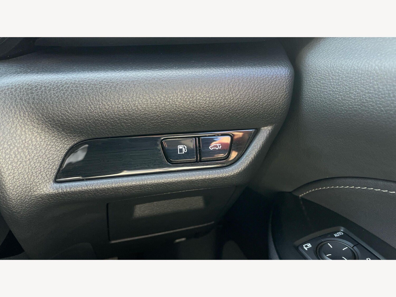 Used Lexus NX for sale - 78136289: Photo 35