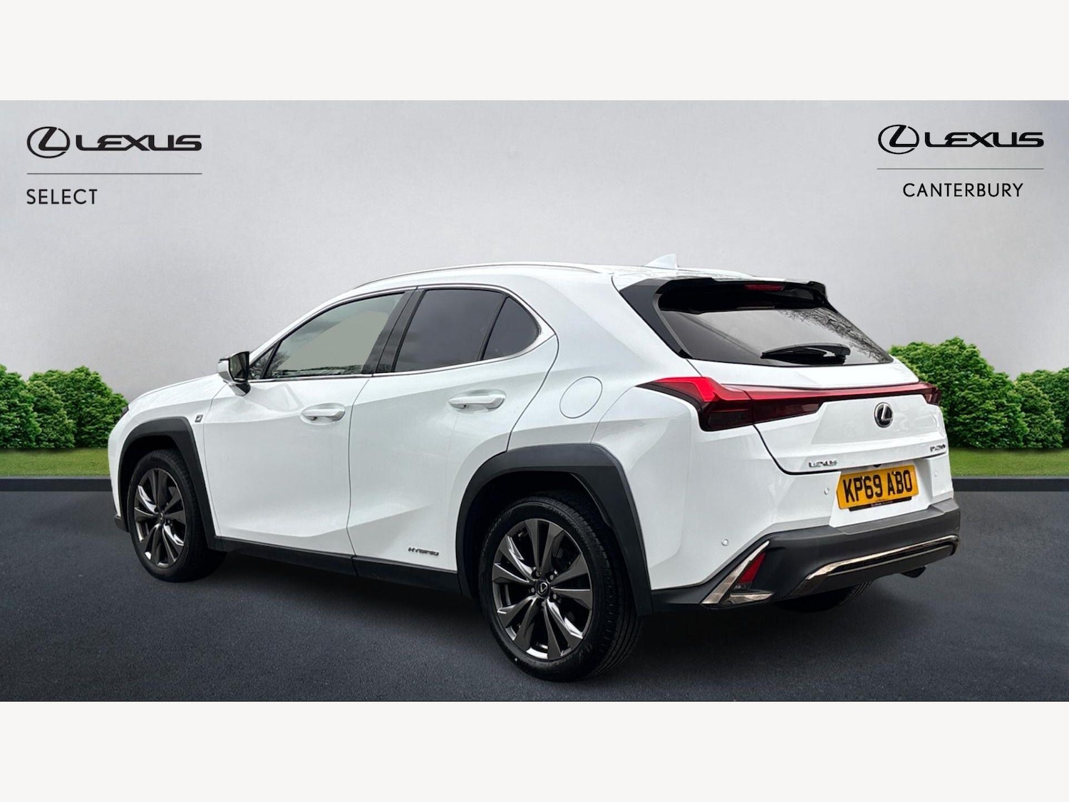 Used Lexus UX 2019 for sale - 77908887: Photo 2