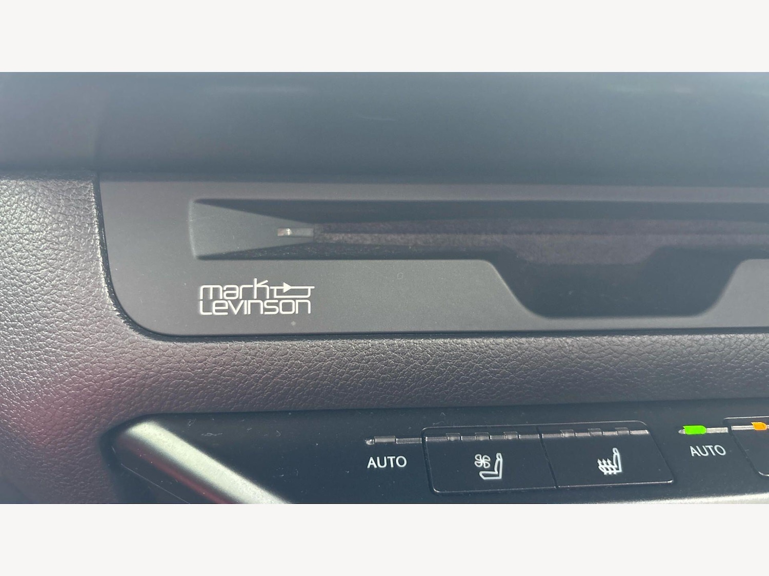 Used Lexus UX 2019 for sale - 77908887: Photo 27