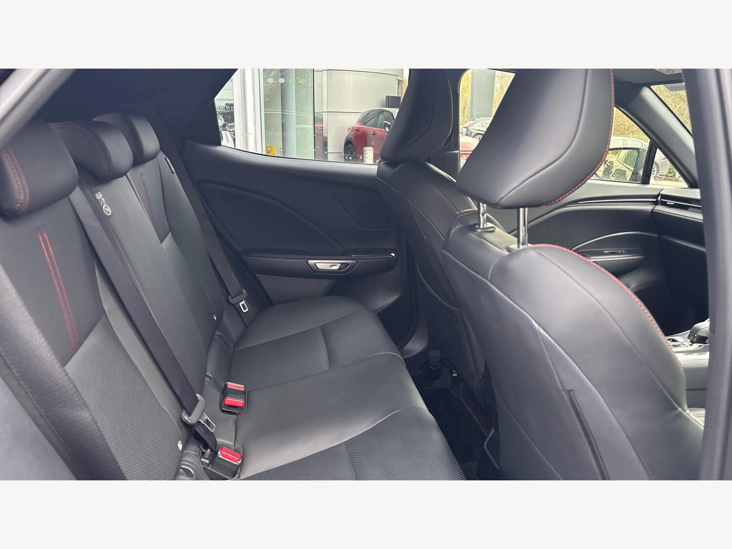 Used Lexus LBX 2025 for sale - 77412152: Photo 11