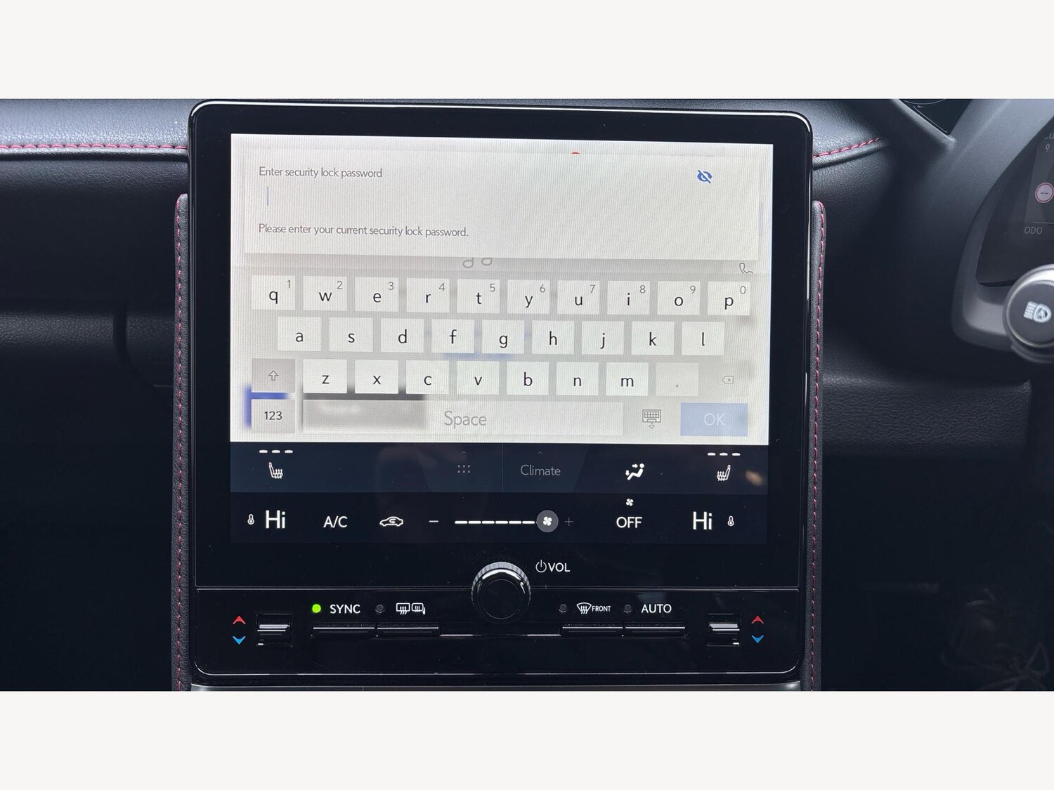 Used Lexus LBX 2025 for sale - 77412152: Photo 12