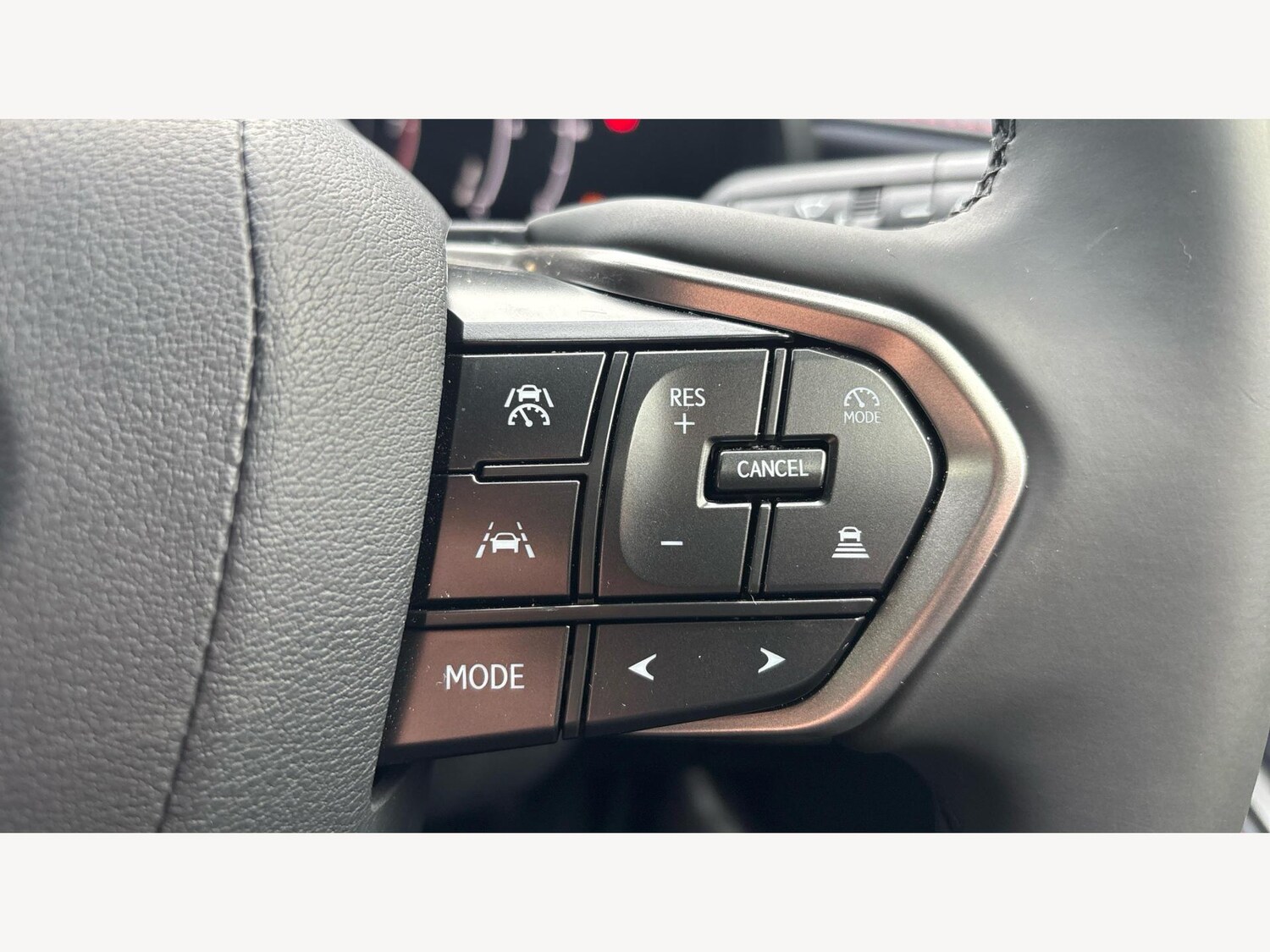 Used Lexus LBX 2025 for sale - 77412152: Photo 24