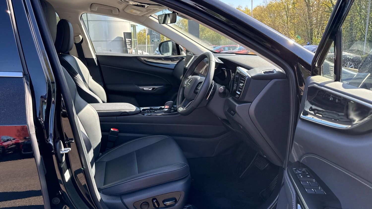 Used Lexus NX 2025 for sale - 78184765: Photo 13