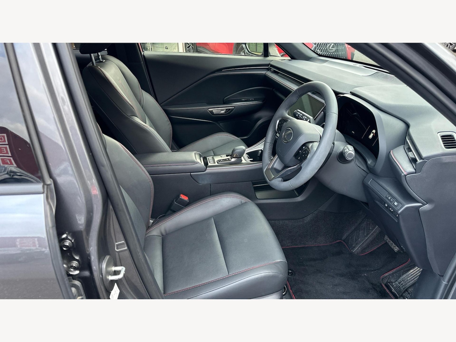 Used Lexus LBX 2024 for sale - 76918594: Photo 15