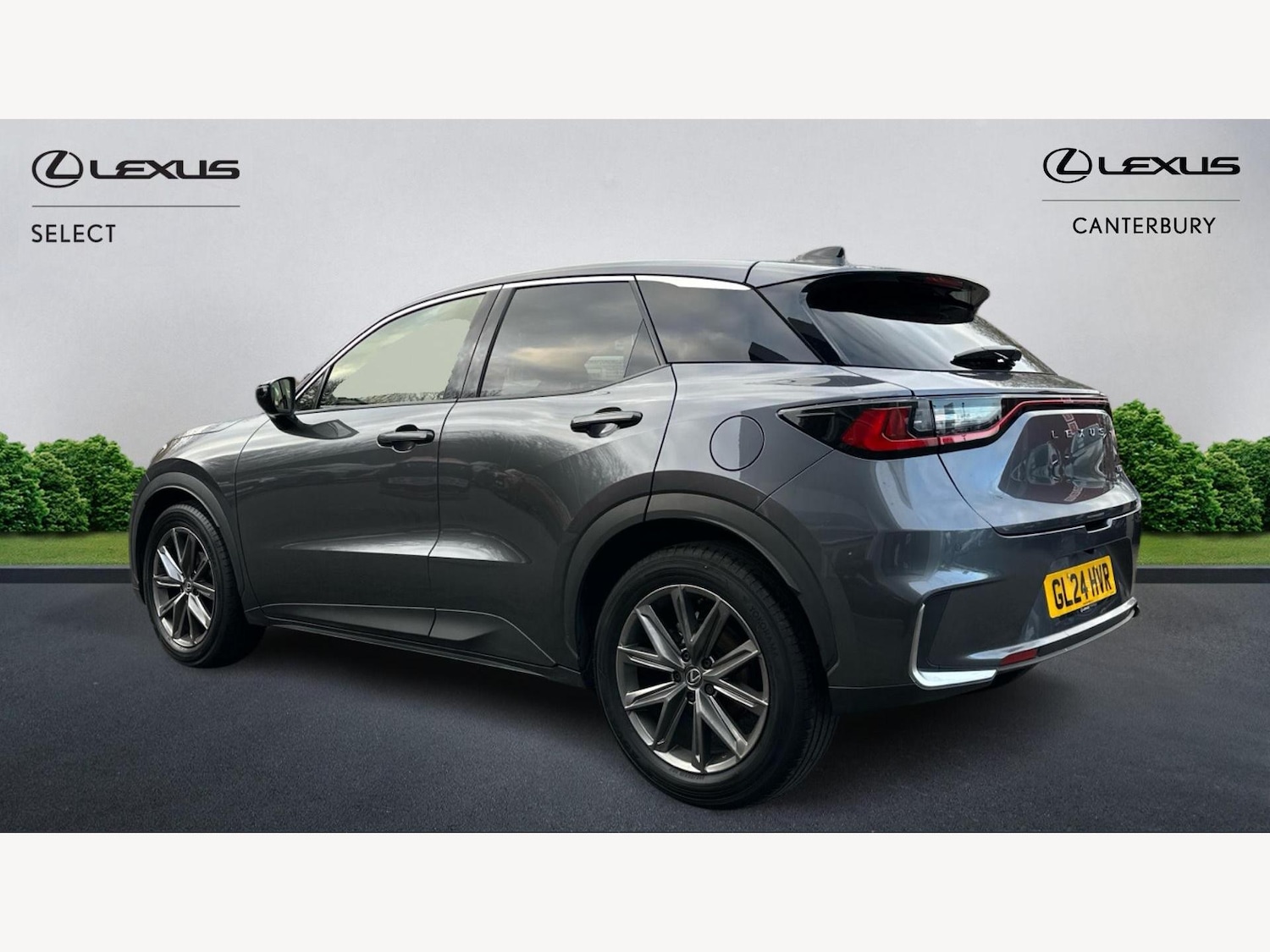 Used Lexus LBX 2024 for sale - 76918594: Photo 2