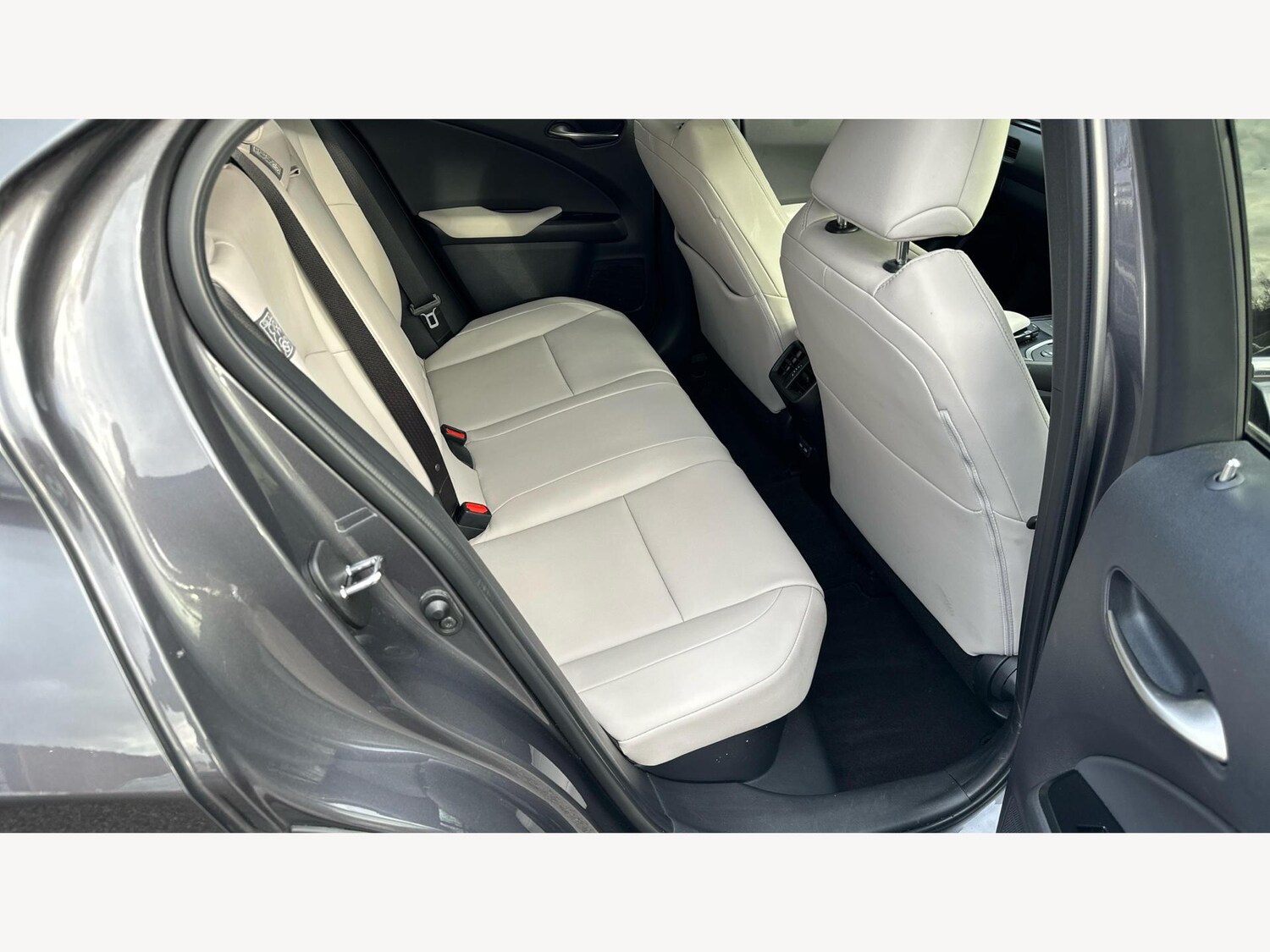 Used Lexus UX 2022 for sale - 76742444: Photo 11