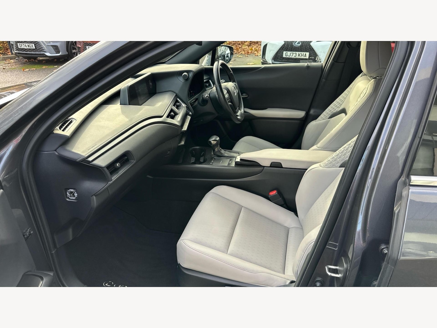 Used Lexus UX 2022 for sale - 76742444: Photo 8
