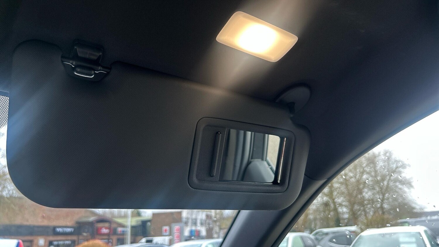 Used Lexus LBX for sale - 77683611: Photo 32