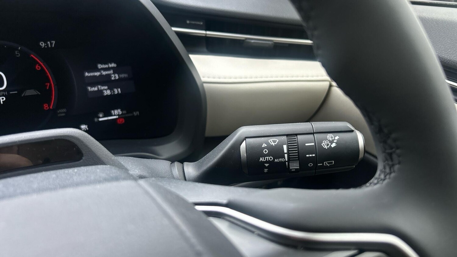 Used Lexus LBX for sale - 77683611: Photo 34