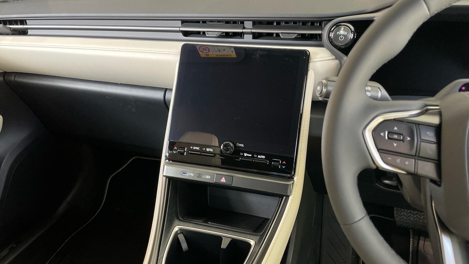 Used Lexus LBX 2025 for sale - 76457947: Photo 10