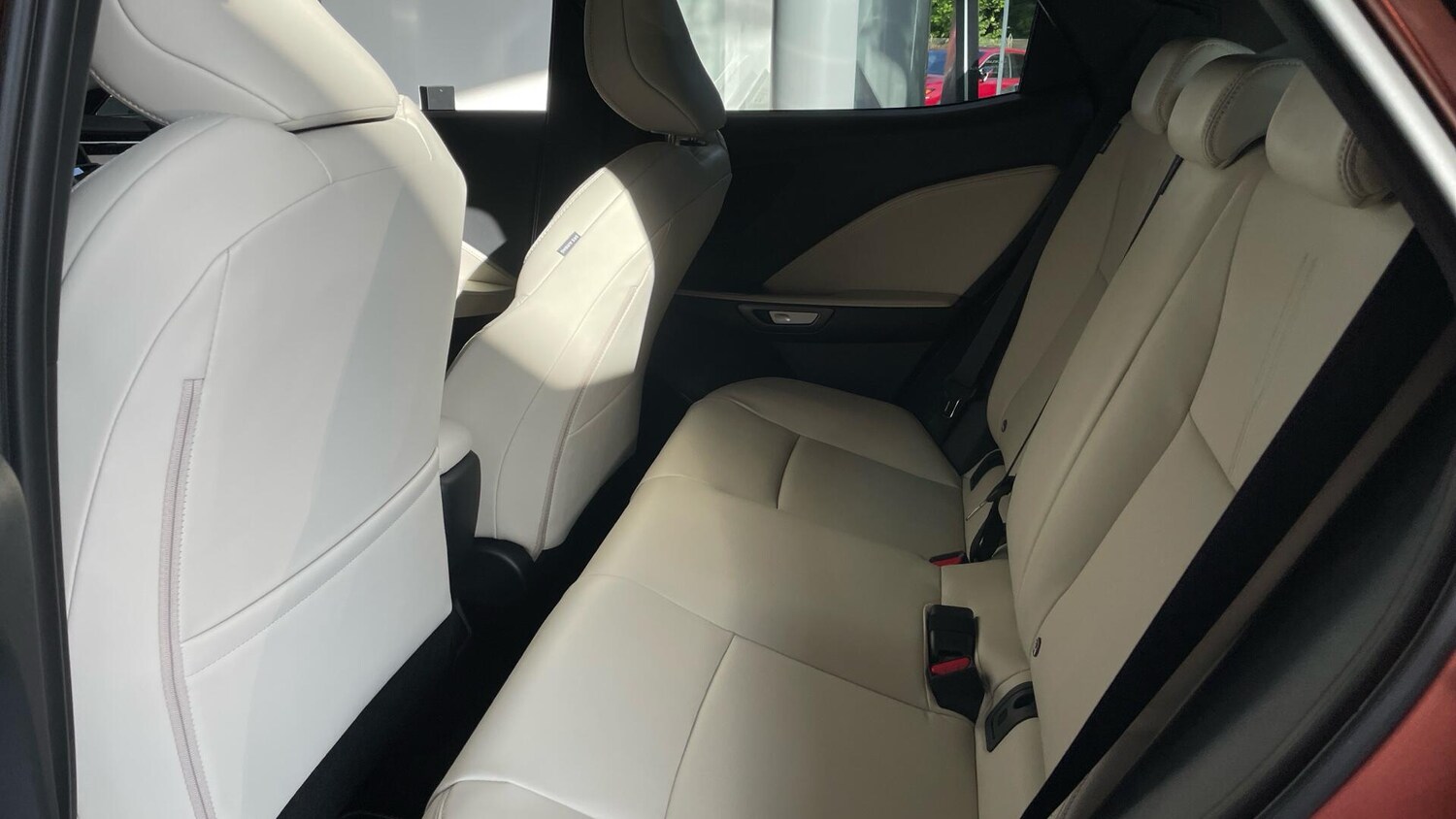 Used Lexus LBX 2025 for sale - 76457947: Photo 14