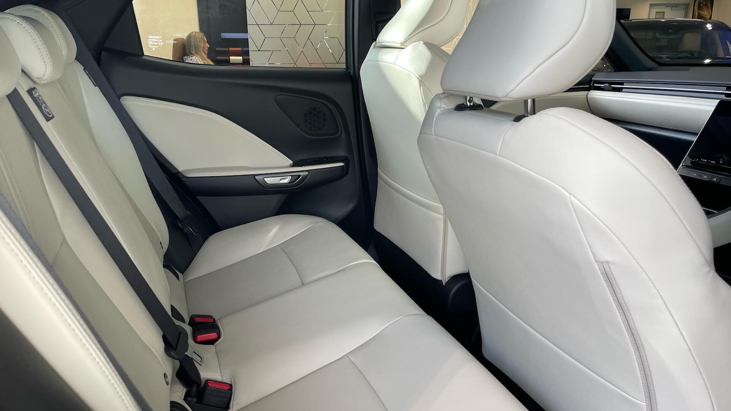 Used Lexus LBX 2025 for sale - 76457947: Photo 9