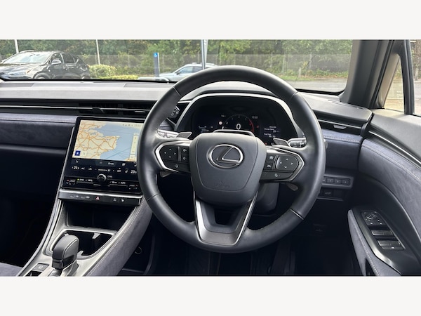 Used Lexus LBX 2024 for sale - 76073143: Photo 13