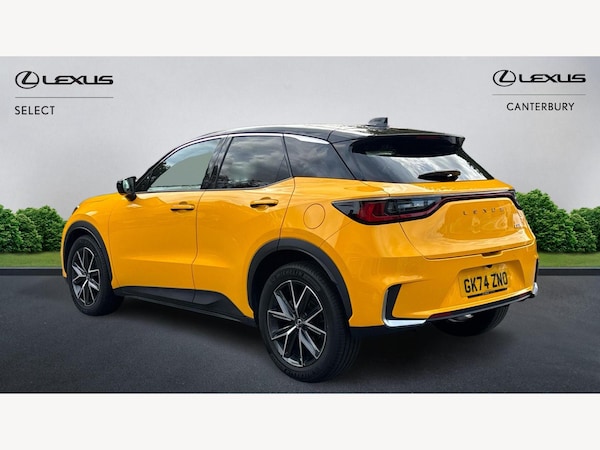 Used Lexus LBX 2024 for sale - 76073143: Photo 2