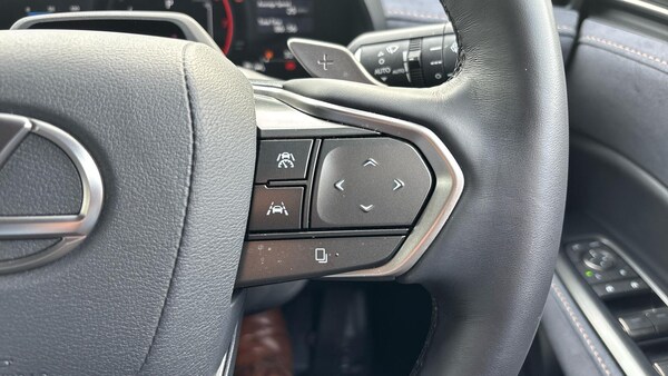 Used Lexus LBX 2024 for sale - 76073143: Photo 33