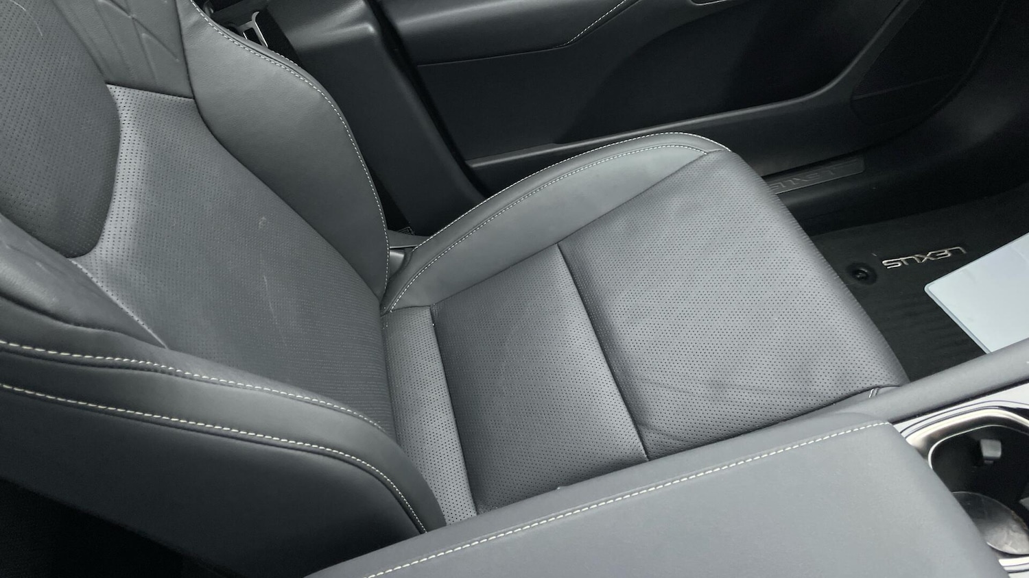 Used Lexus RX 2024 for sale - 77091254: Photo 40