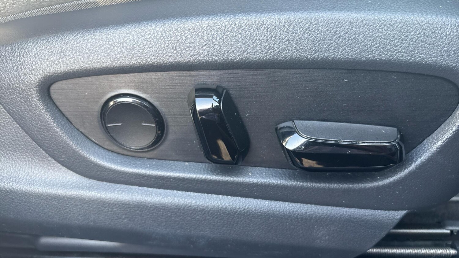 Used Lexus RZ 2024 for sale - 77683206: Photo 32