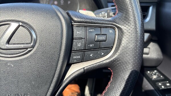 Used Lexus UX 2022 for sale - 76072909: Photo 26