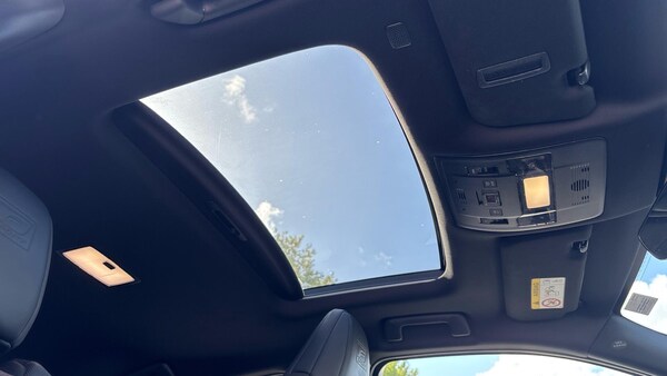 Used Lexus UX 2022 for sale - 76072909: Photo 29