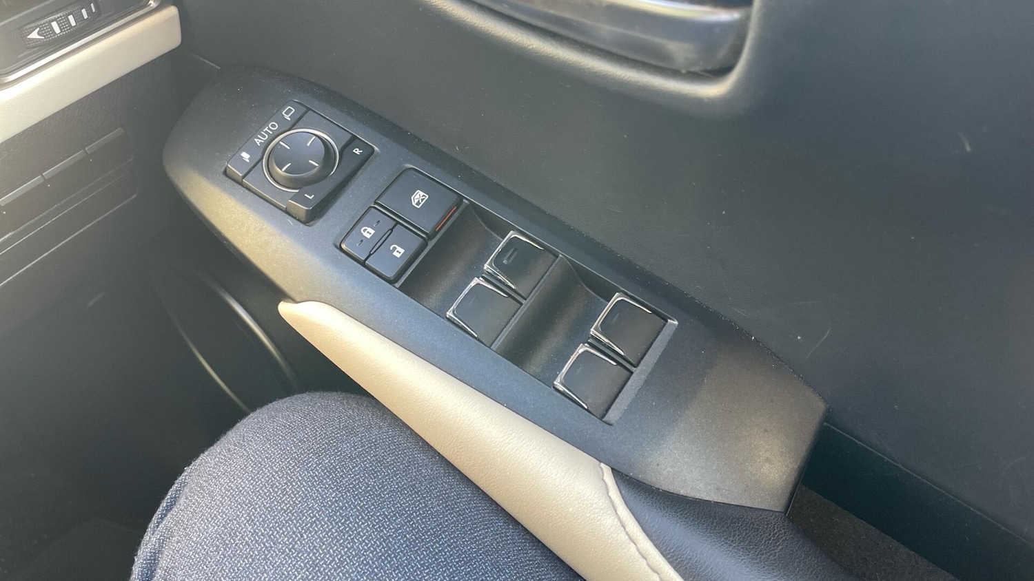 Used Lexus NX 2018 for sale - 76109380: Photo 30