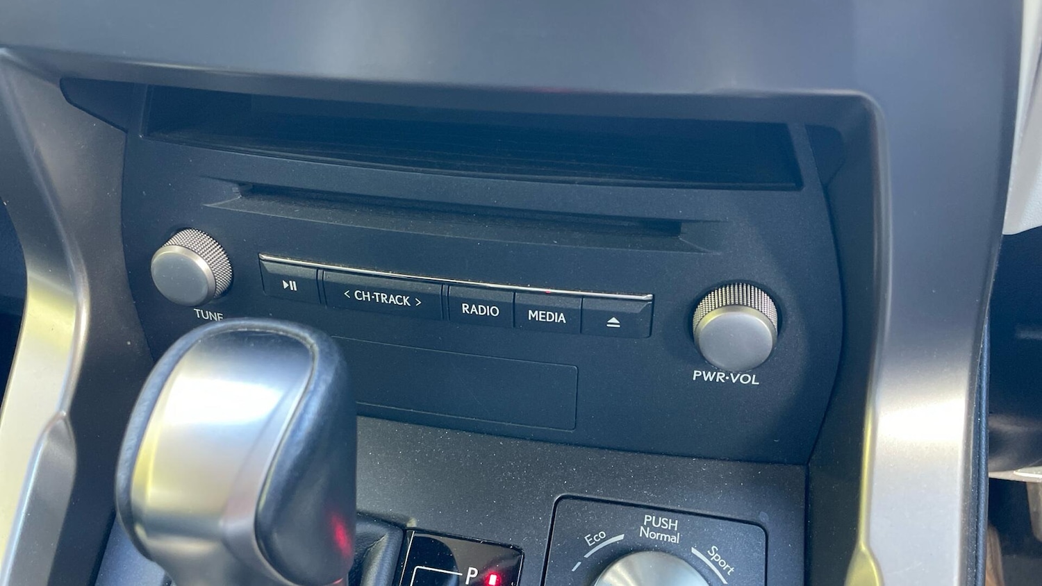 Used Lexus NX 2018 for sale - 76109380: Photo 36