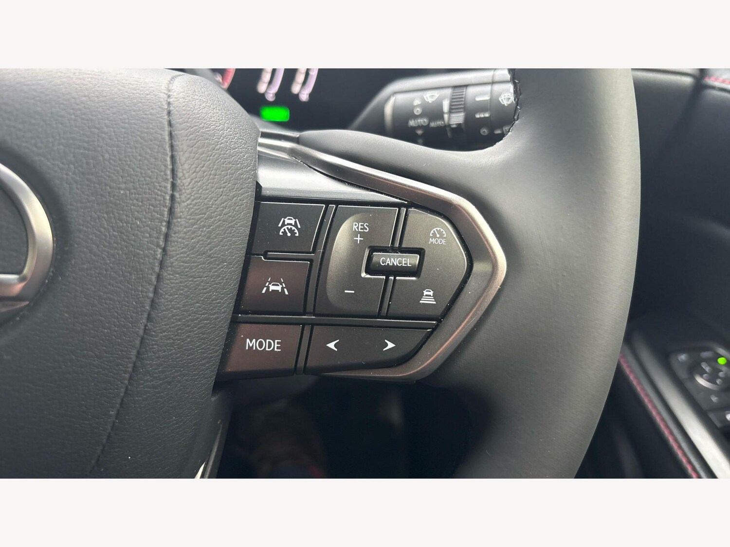 Used Lexus LBX for sale - 77658892: Photo 27