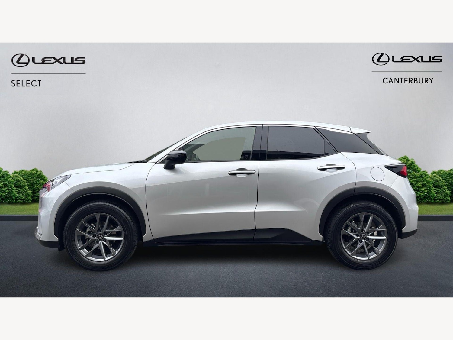 Used Lexus LBX for sale - 77658892: Photo 3