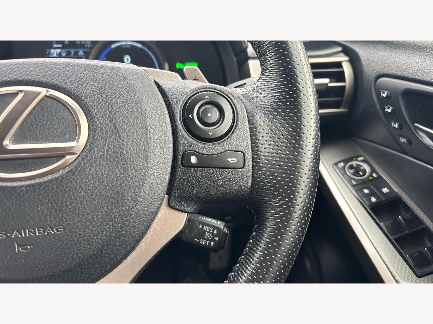 Used Lexus IS for sale - 77940711: Photo 25