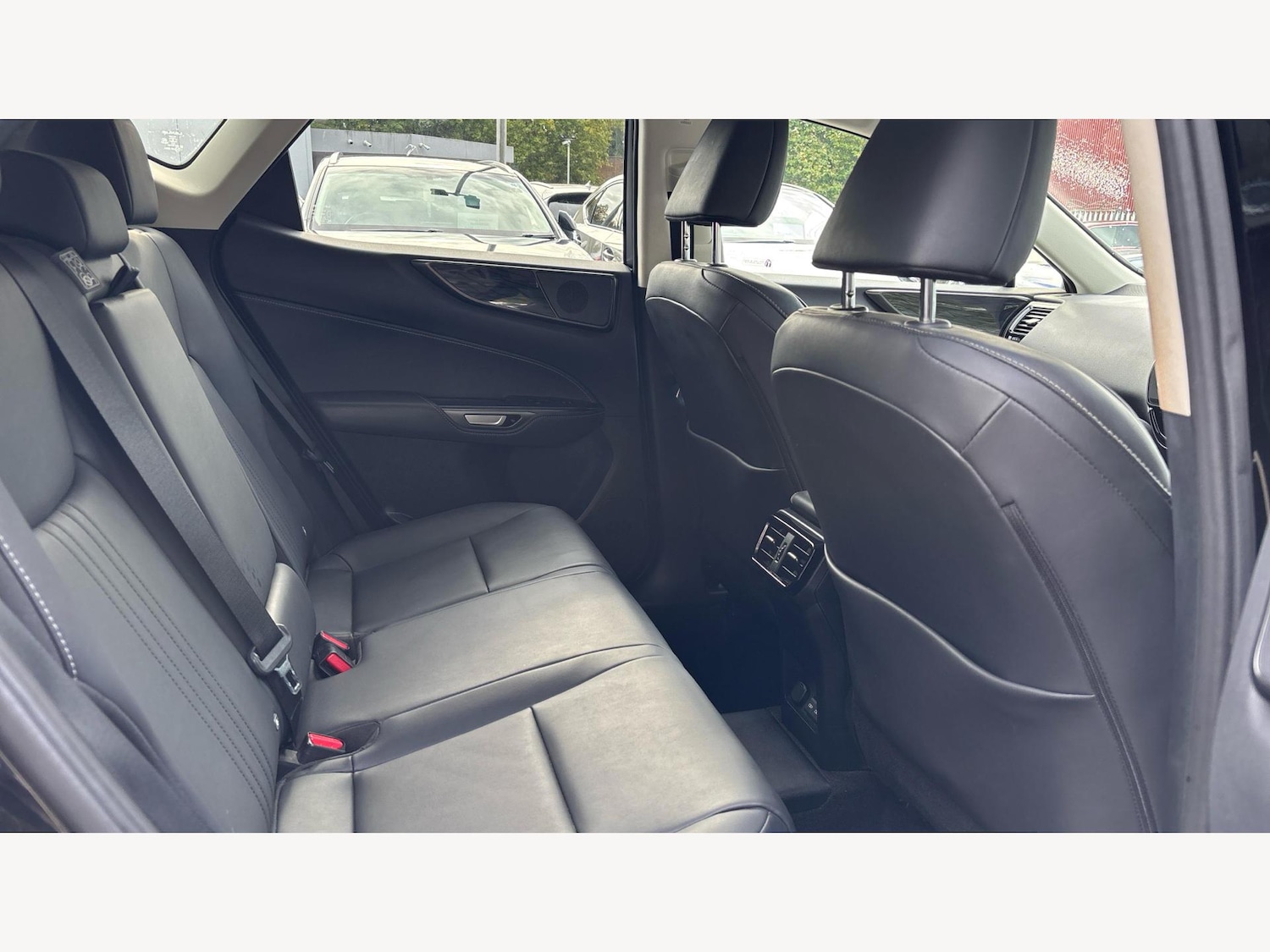 Used Lexus NX 2022 for sale - 75965380: Photo 11