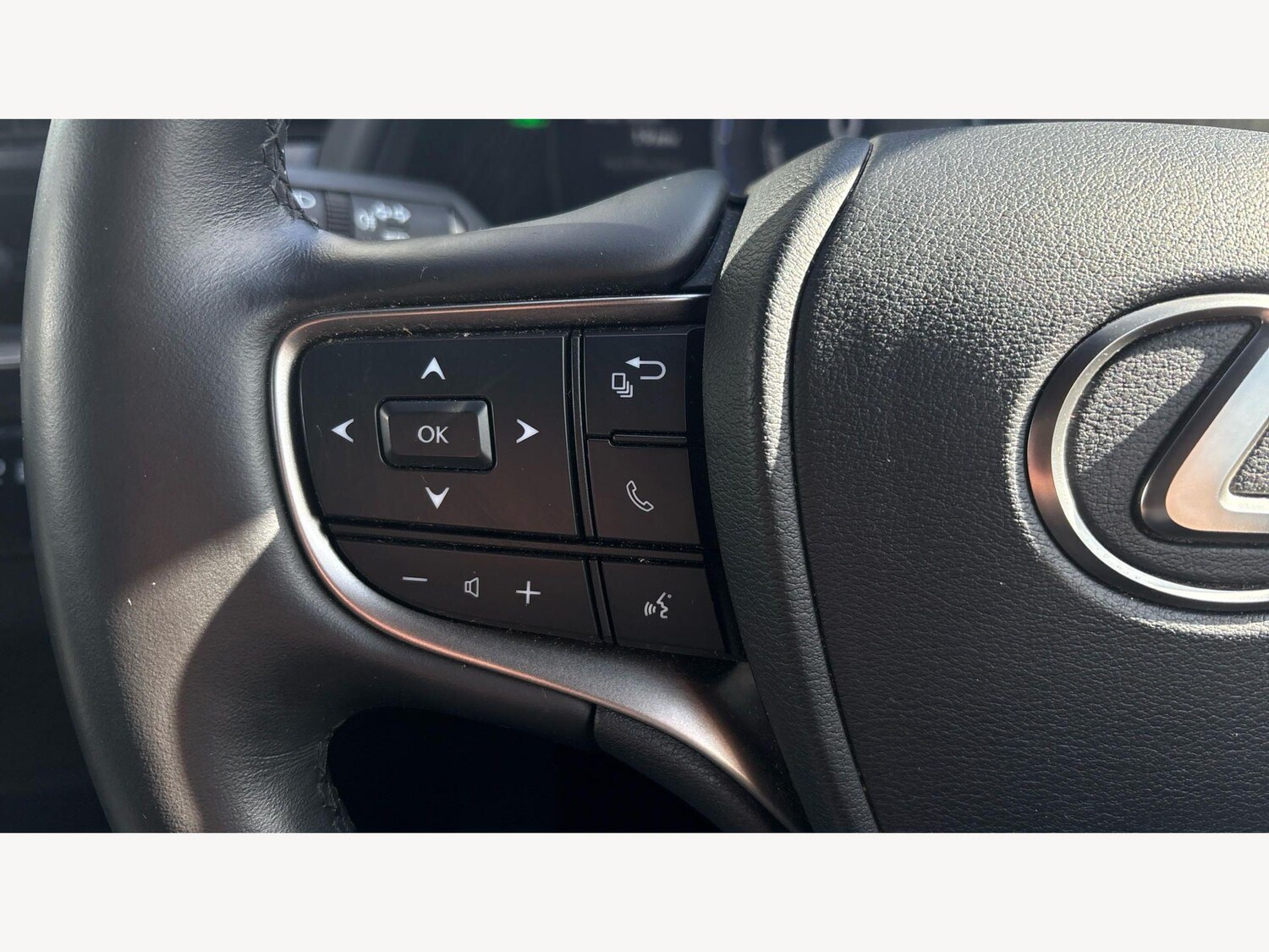 Used Lexus UX 2023 for sale - 78033878: Photo 25