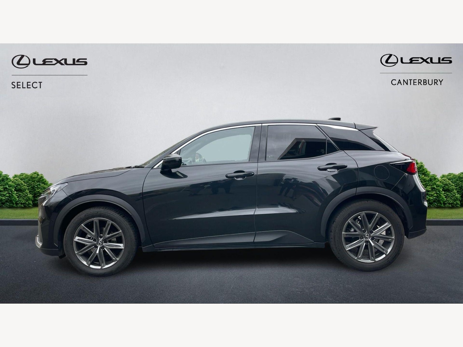 Used Lexus LBX 2025 for sale - 78058309: Photo 3