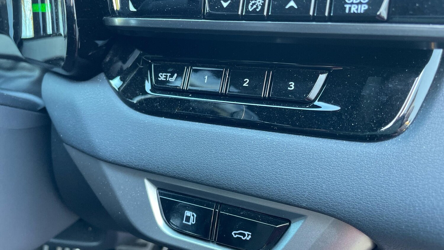 Used Lexus RX 2023 for sale - 77237786: Photo 35