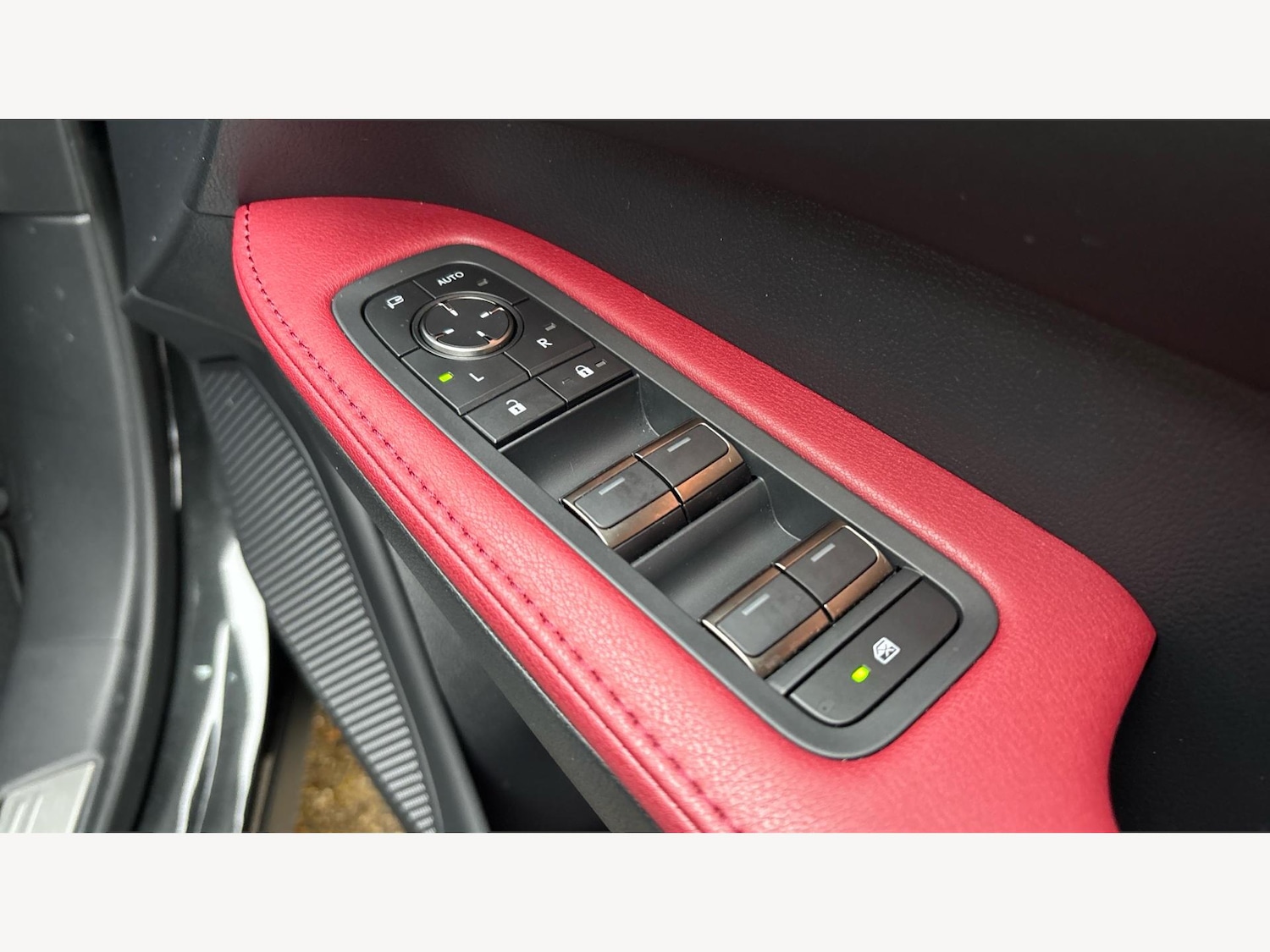 Used Lexus RX 2025 for sale - 77351475: Photo 26