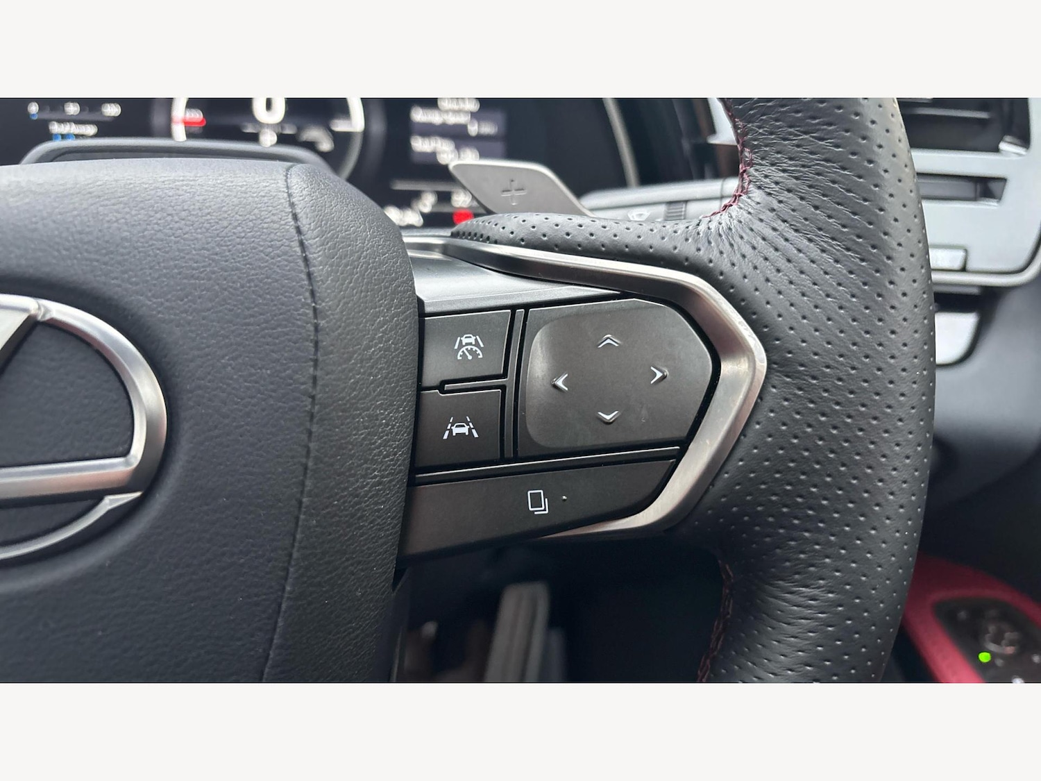 Used Lexus RX 2025 for sale - 77351475: Photo 30